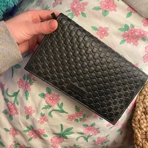 GUCCI CLUTCH
